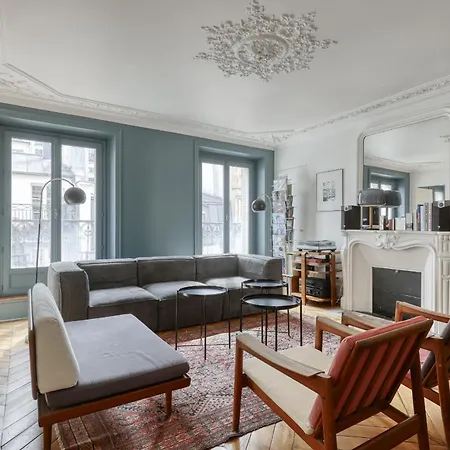 Breathtaking Flat With Balcony In St Germain Area * 파리
